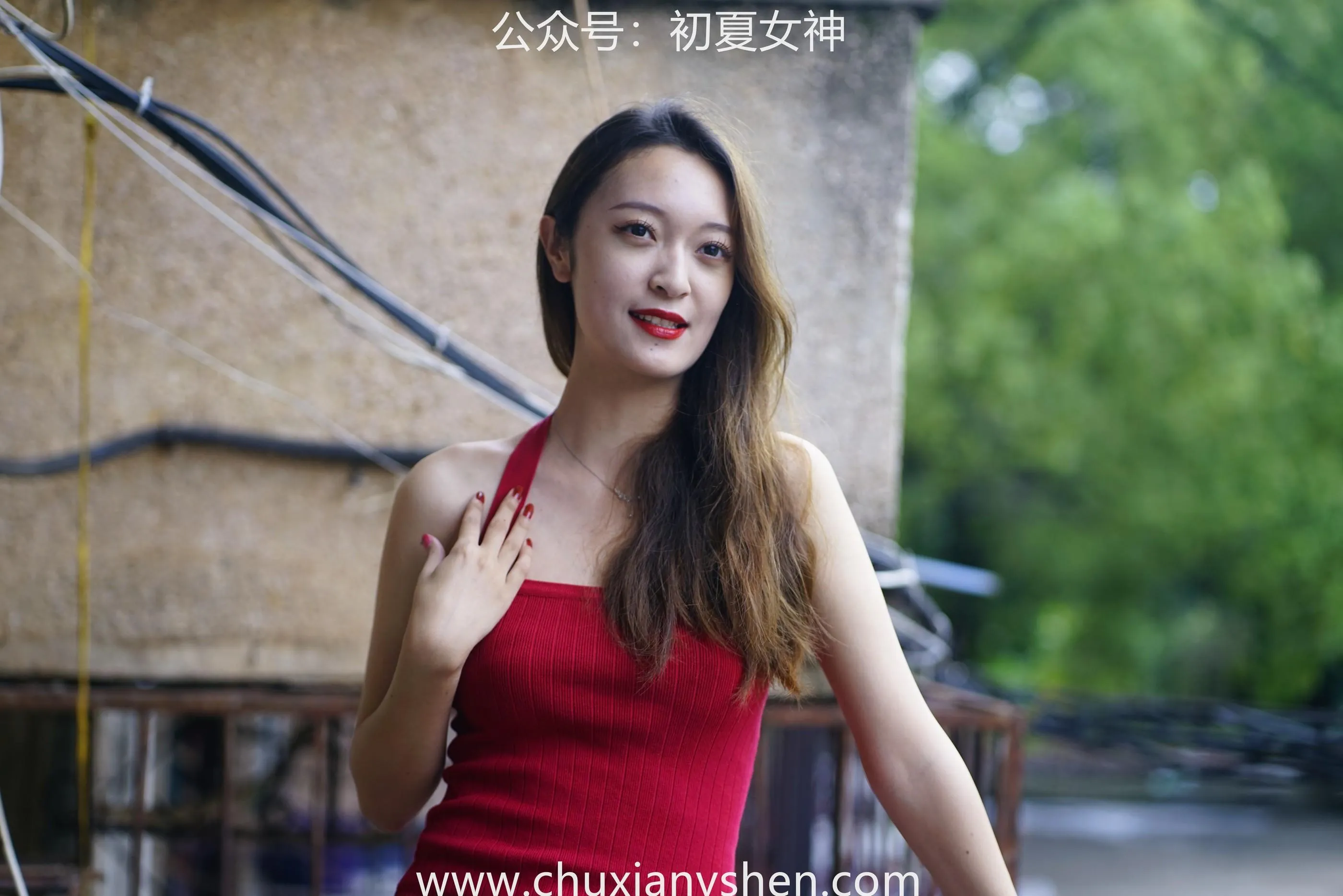 初夏女神 NO.045 依依 复古街头 [130P]插图6